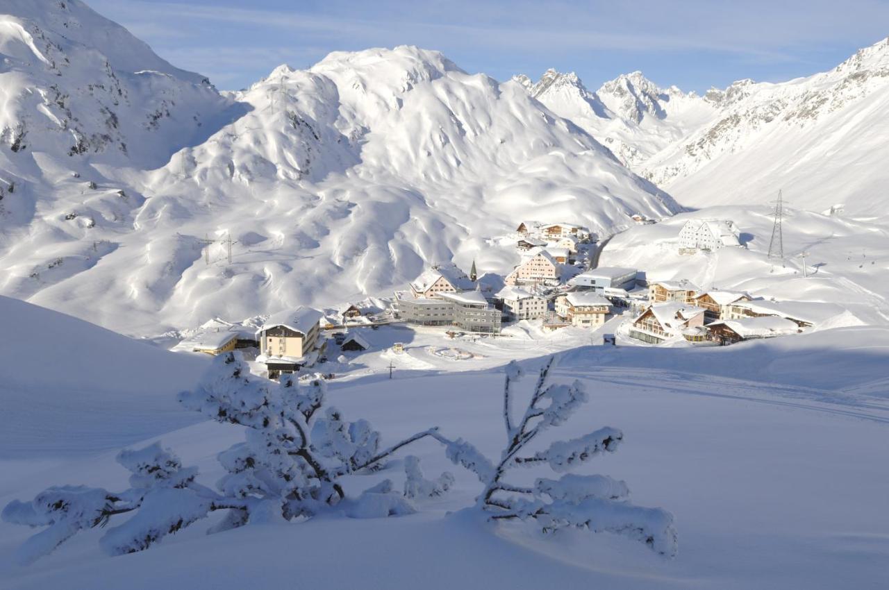 Hospiz Alm Residenzen Hotel Sankt Christoph Am Arlberg Exterior foto